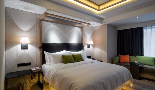 Elite Room