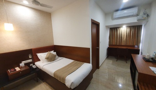 Superior Single Room