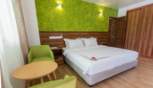 Deluxe Quadruple Room, 2 Bedrooms, 2 Bathrooms, Ground Floor