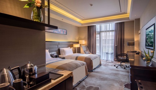 Grand Deluxe Room