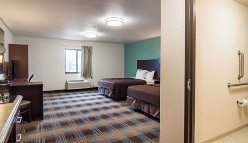 Suite, 2 Queen Beds, Non Smoking (Efficiency)