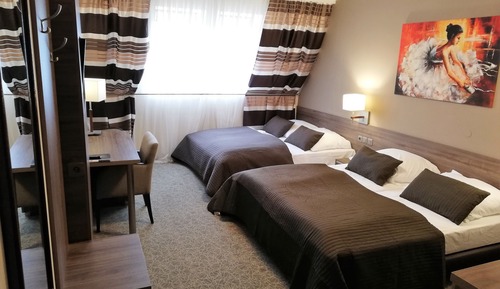 Comfort Triple Room