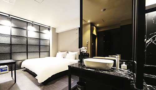 Standard Room (No Breakfast on Mondays)