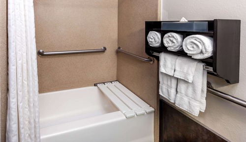 Room, 1 King Bed, Accessible, Non Smoking (Tub with Grab Bars)