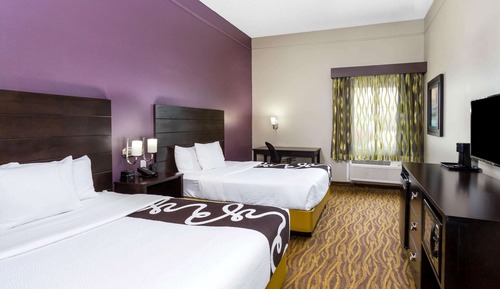 Room, 2 Queen Beds, Non Smoking