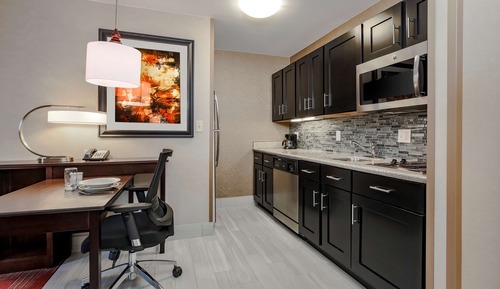 Studio, 1 King Bed, Accessible, Non Smoking (Mobility, Bathtub)