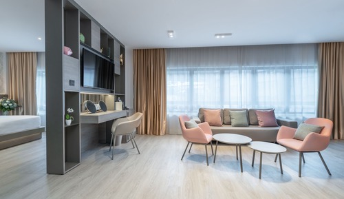 Deluxe Triple Room (3 adults)