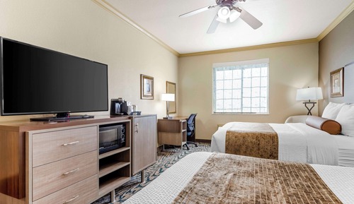 Standard Room, 2 Queen Beds, Non Smoking, Microwave