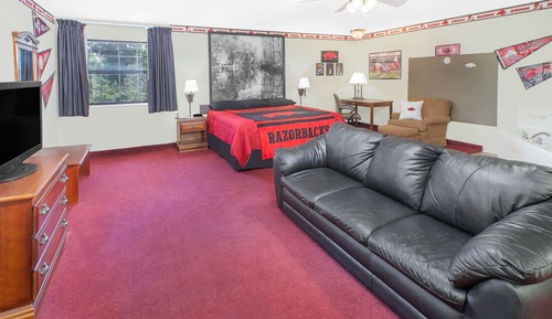 Suite, 1 King Bed (University of Arkansas memorabilia)