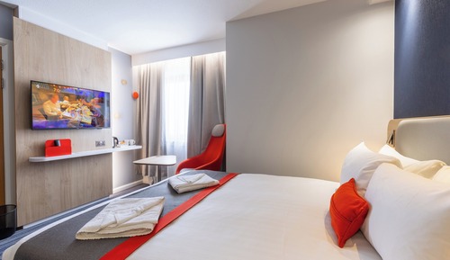 Standard Room, 1 Double Bed (with Free Hot Breakfast)