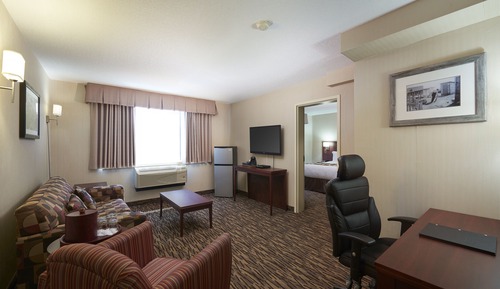 Suite, 1 Queen Bed