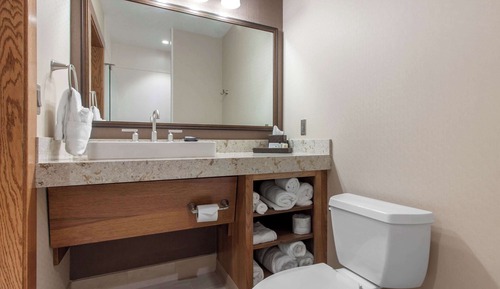 Room, 2 Queen Beds, Non Smoking (Upgrade)