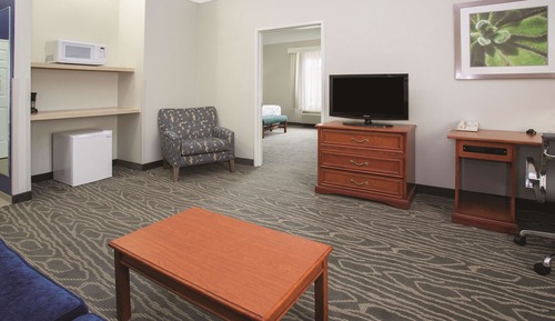 Suite, 1 King Bed, Accessible, Non Smoking (Mobility Accessible)
