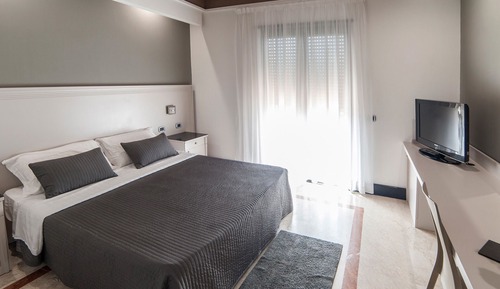 Superior Single Room, 1 Double Bed