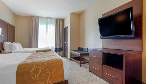Suite, 2 Queen Beds, Non Smoking
