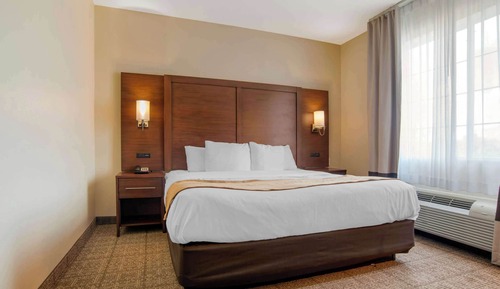 Suite, Multiple Beds, Accessible, Non Smoking