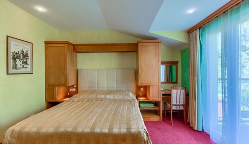 Superior Double room, Balcony and River view