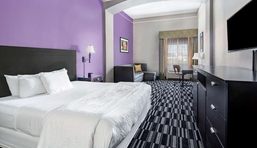 Room, 1 King Bed, Accessible, Non Smoking (Mobility Accessible)