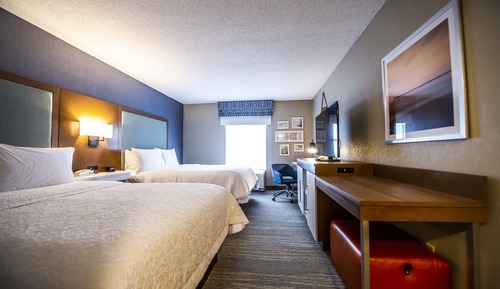 Room, 2 Queen Beds, Accessible, Non Smoking