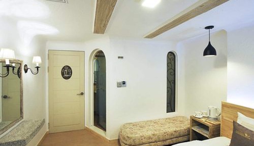 Mini Room