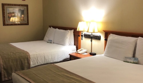Standard Room, 2 Queen Beds, Non Smoking