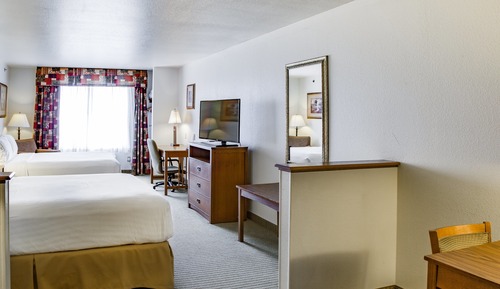 Standard Room, 2 Queen Beds