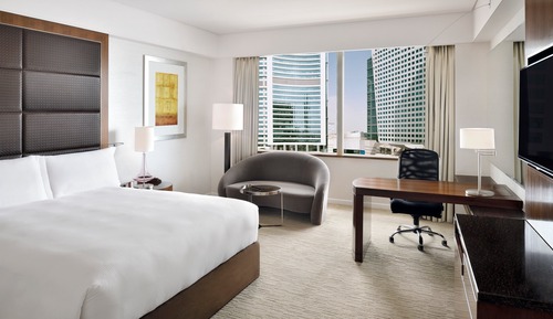 Standard Room, 1 King Bed