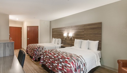 Deluxe Room, 2 Queen Beds, Non Smoking