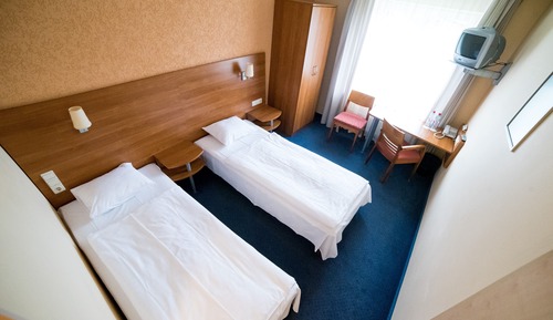 Economy Twin Room