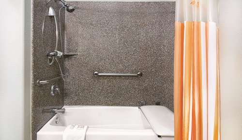 Room, 1 King Bed, Accessible, Non Smoking (Mob,Tub w/Grab Bars,Countryside)