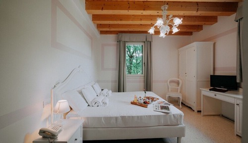 Superior Double or Twin Room (new wing)