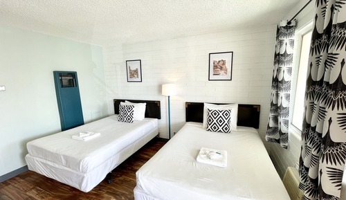 Standard Room, 2 Double Beds, Non Smoking
