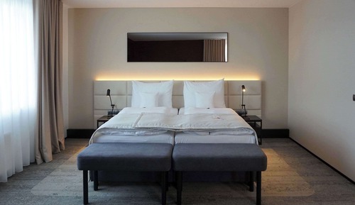 Suite, 1 King Bed, Non Smoking