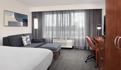 Room, 1 King Bed with Sofa bed, Non Smoking