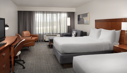Room, 2 Queen Beds, Non Smoking