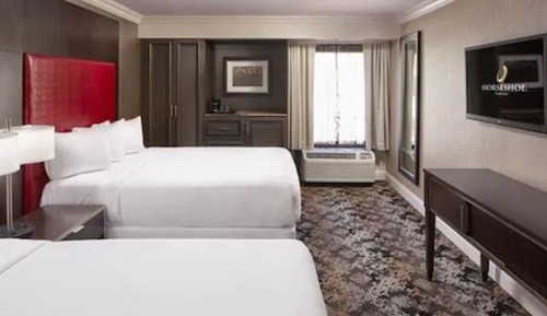 Deluxe Room, 2 Queen Beds, Non Smoking