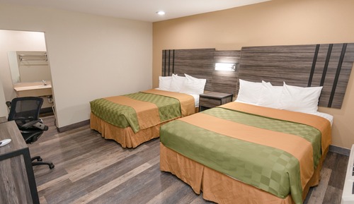 Room, 2 Queen Beds, Smoking