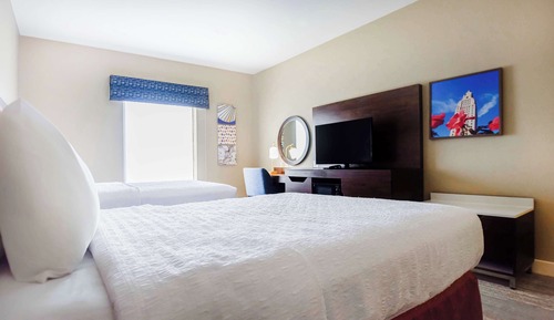 Standard room with two queen beds