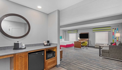 Studio, 2 Queen Beds, Accessible, Non Smoking (Mobility & Hearing, Roll-in Shower)