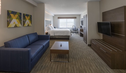 Suite, Multiple Beds