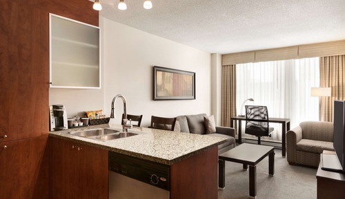 Premium Suite, 1 Queen Bed, Non Smoking