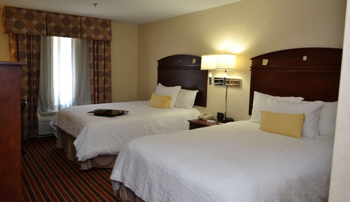 Two queen beds non smoking