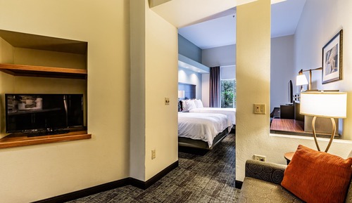 Studio Suite, 2 Queen Beds, Kitchen (Dining Area)
