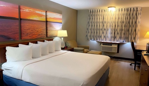 Room, 1 King Bed, Accessible, Non Smoking