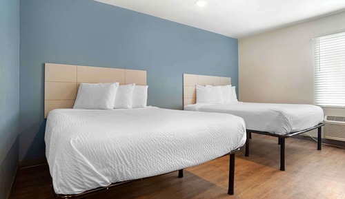 Standard Studio, 2 Queen Beds, Non Smoking, Refrigerator & Microwave