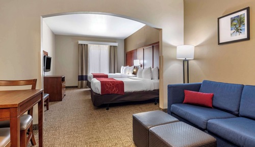 Suite, Multiple Beds, Accessible, Non Smoking