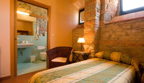 Family Apartment, 2 Bedrooms, Kitchen, Mountain View