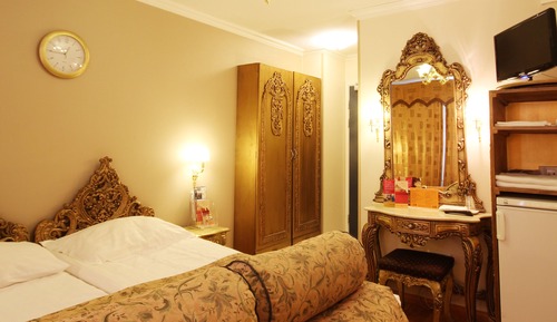 Double Room