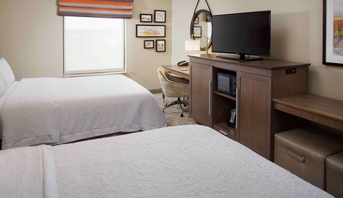Suite, 2 Queen Beds, Non Smoking