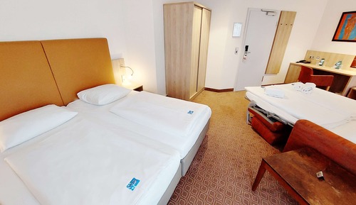 Business double room with sofa bed